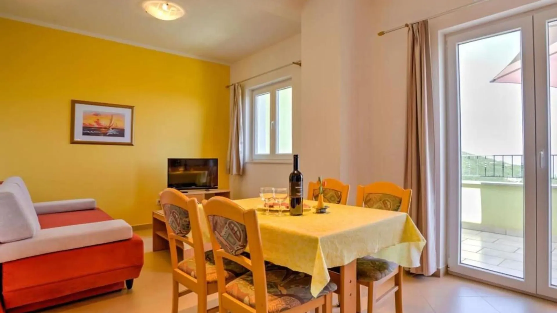 Wonderful Brsec Apartments With Sea View And Shared Pool Croatia